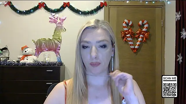 Wild_Silk_Desire's cam snapshot