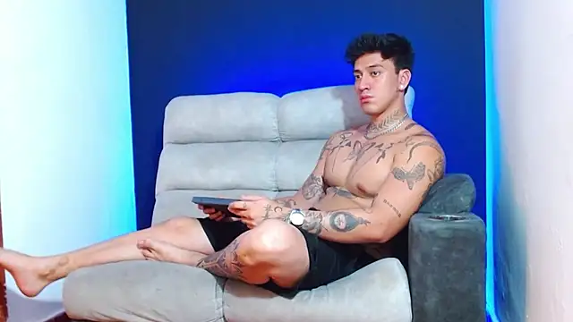 JUSTIN_FULLER1 live sex cam