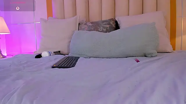 MaddieParker's cam snapshot