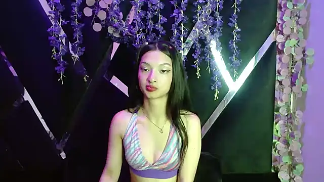 Aurora_18 live sex cam