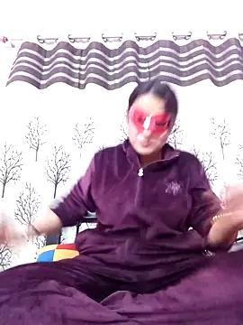 Gullapi live sex cam