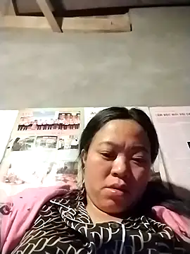 AlilaK2 live sex cam