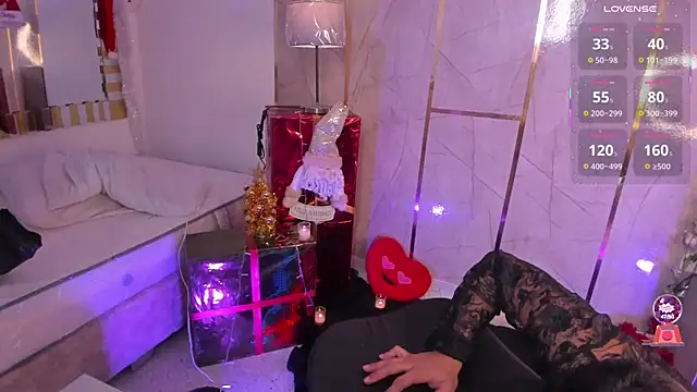 TylerBloom live sex cam