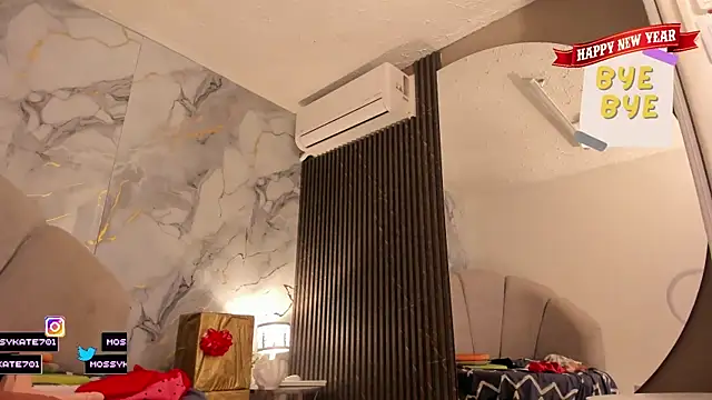 Katemoss70 live sex cam