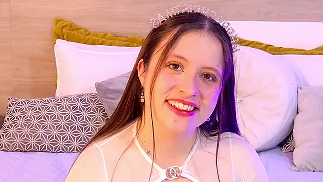 BellaFlecher's cam snapshot