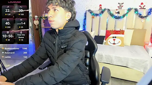 kaelwolf_tay live sex cam