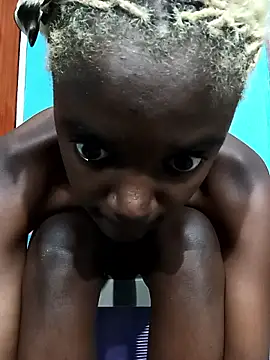 PetiteDoll_06's cam snapshot