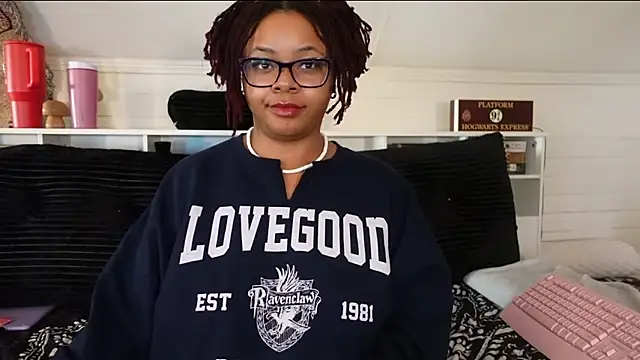 -khayaparker's cam snapshot