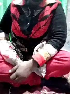 Mistompa24 live sex cam