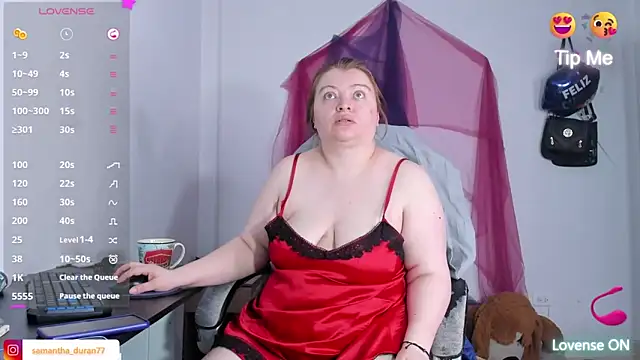 Queensamantha777 live sex cam