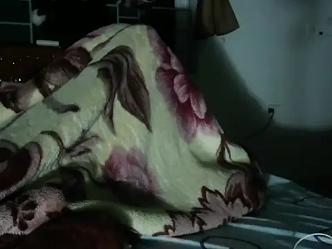 nhi_miranda live sex cam