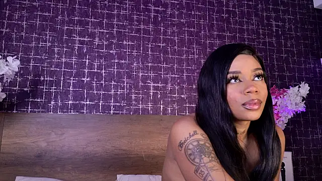 loana_vegas live sex cam