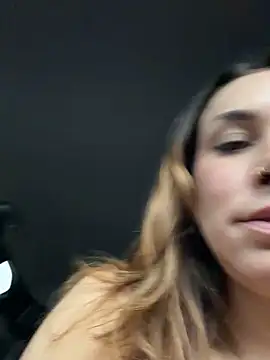 LeaGambit__ live sex cam