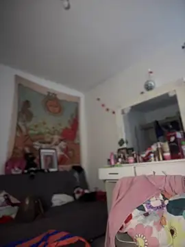 kiaraglam2 live sex cam