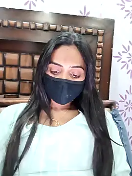 Yours-Bebo's cam snapshot