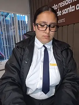 Cute_Penelope's cam snapshot