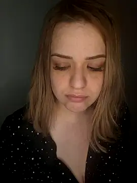 TrueMyLife live sex cam