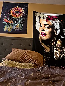 Jagebabe13 live sex cam