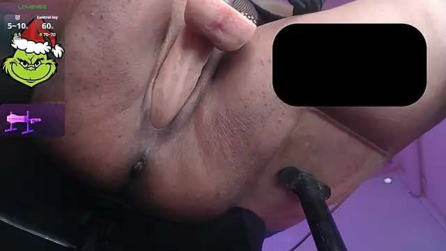 MhiaRey live sex cam