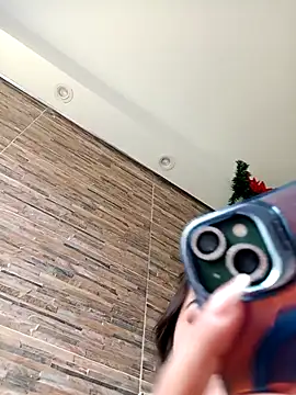 Valen_Martiinez's cam snapshot