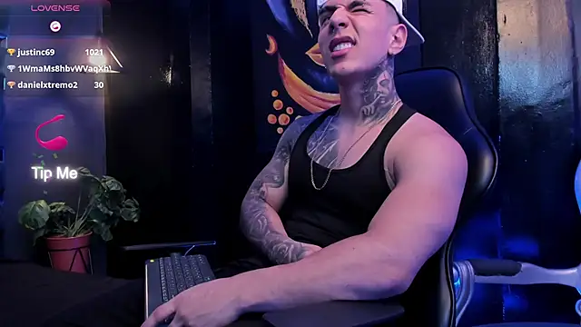 SalvatoreDmore's cam snapshot