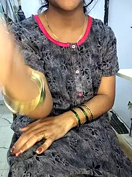 Cute-Telugu-Teacher live sex cam