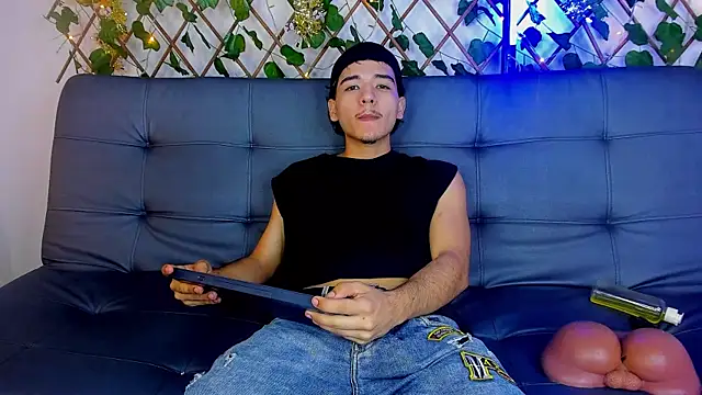 tiven-prince's cam snapshot