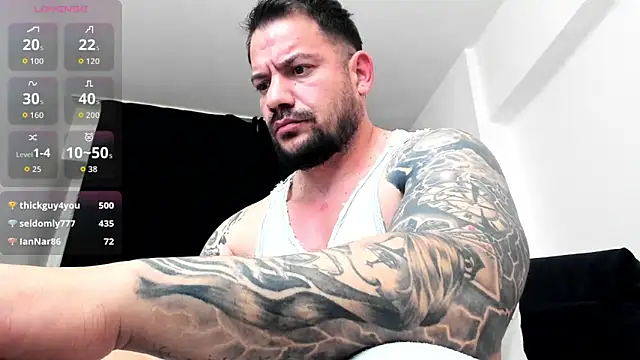 musclemonster31's cam snapshot