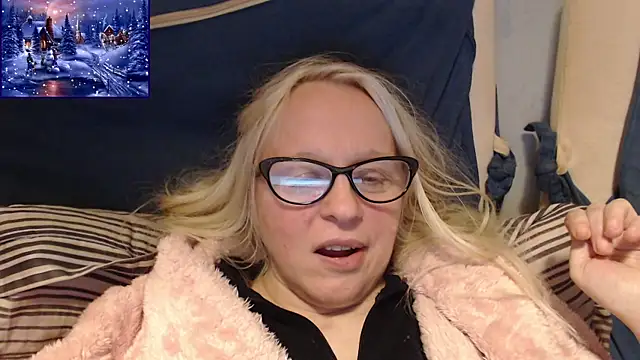 martachatte's cam snapshot