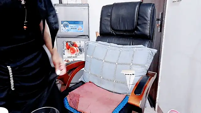 Miu-Le's cam snapshot