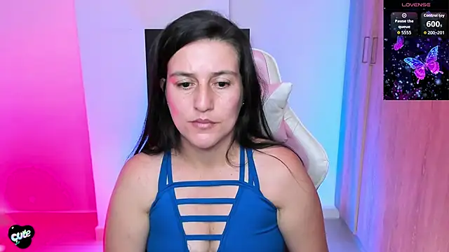 Saskyaa's cam snapshot