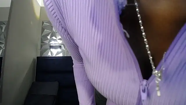 nairobi8's cam snapshot