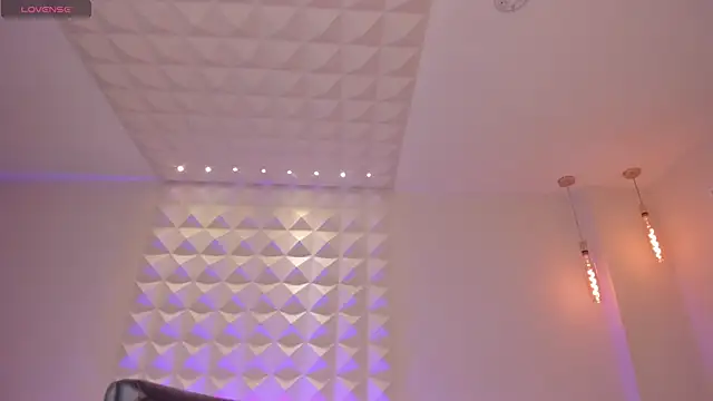 TinyAddams's cam snapshot