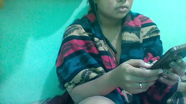 Paidnehu live sex cam
