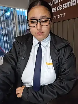 Cute_Penelope live sex cam