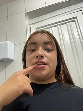 Tatiana_O live sex cam