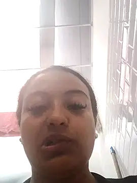 gabriela-18's cam snapshot