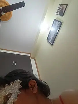 DesiXclusive's cam snapshot