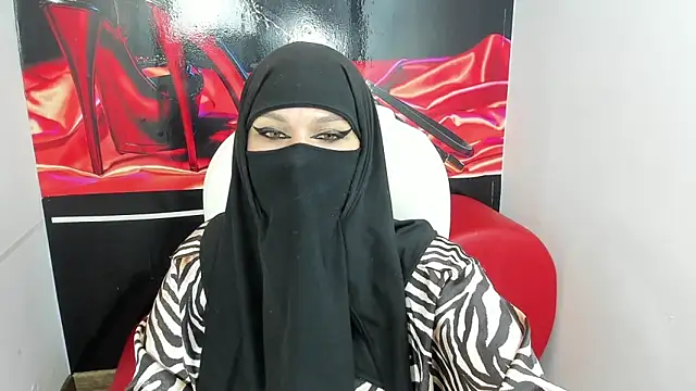 evelyn__salah's cam snapshot