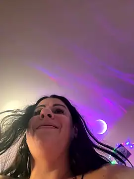 Evelinia live sex cam