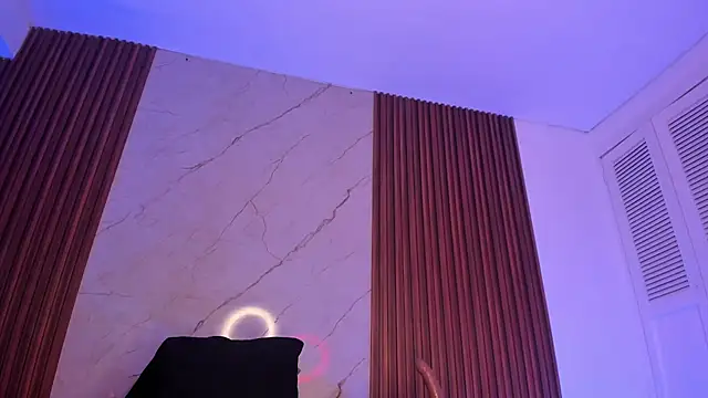 Emiilycollins live sex cam