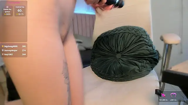 Gina_arabic live sex cam