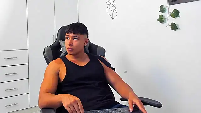 Bray_Kevin's cam snapshot