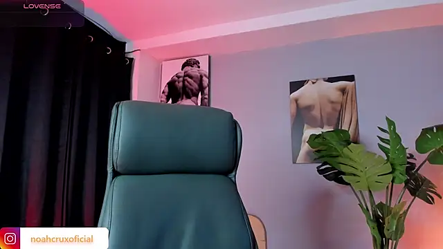 noah_crux's cam snapshot