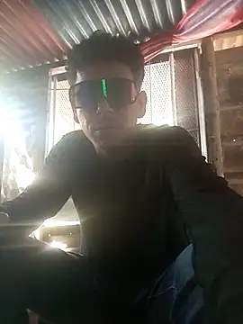 juunioreest live sex cam