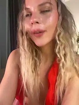 MistressMommyKate's cam snapshot