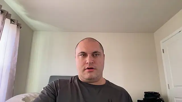 SluggishChase99 live sex cam