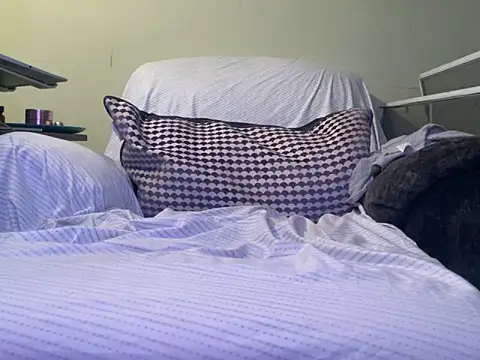 GeekyUCTop live sex cam