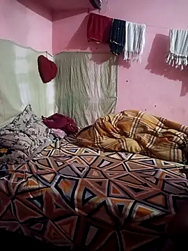 Desipari_777 live sex cam