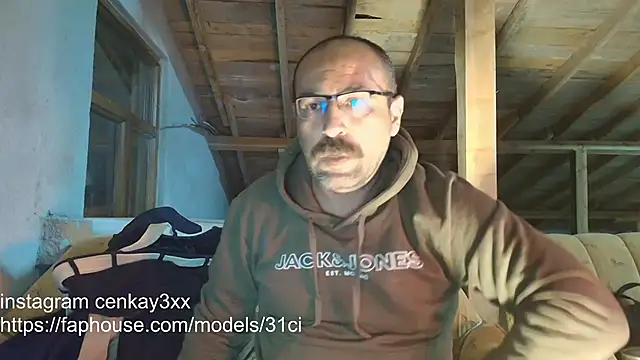 masculine_bear_daddy live sex cam